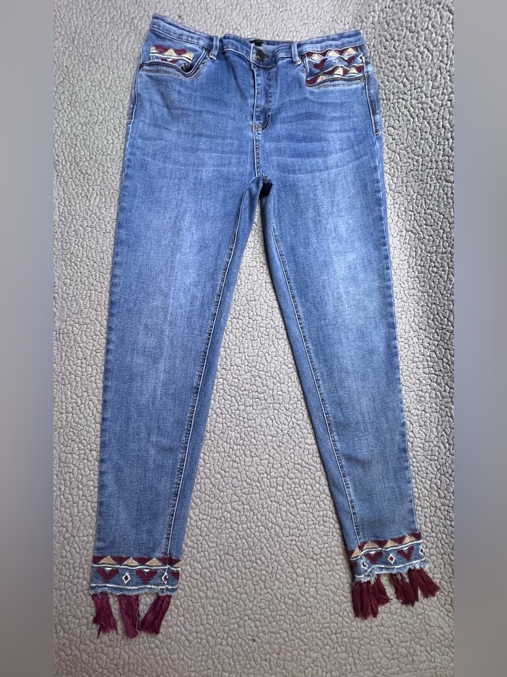 Coco Carmen Medium Wash Denim Jeans Girls Size L/XL Big Girls Size Festive Jeans